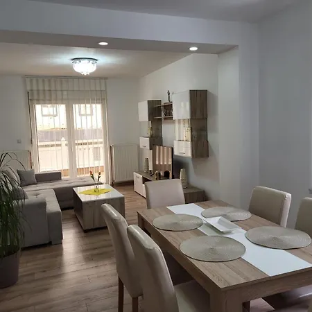 Djuric Appartement *