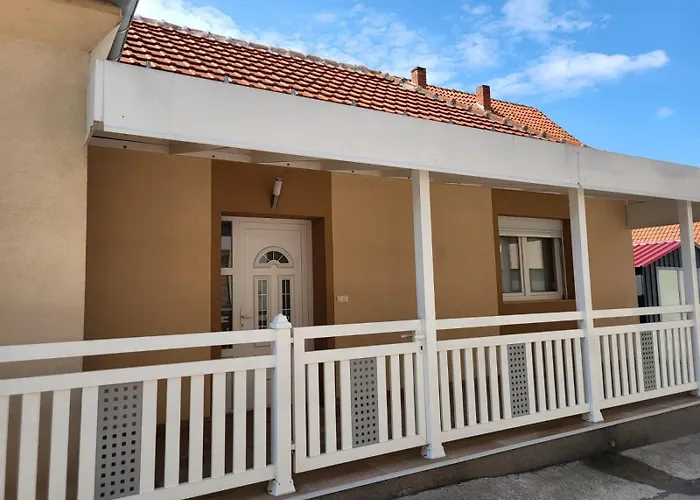 Djuric جولوباك